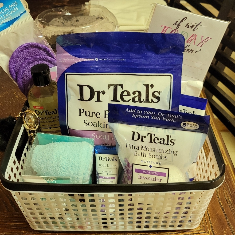 Dr Teal's Lavender Basket